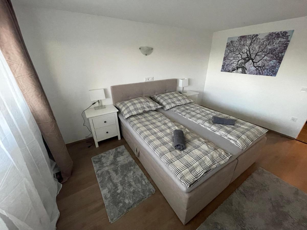 Malibu Apartman Miskolc Luaran gambar